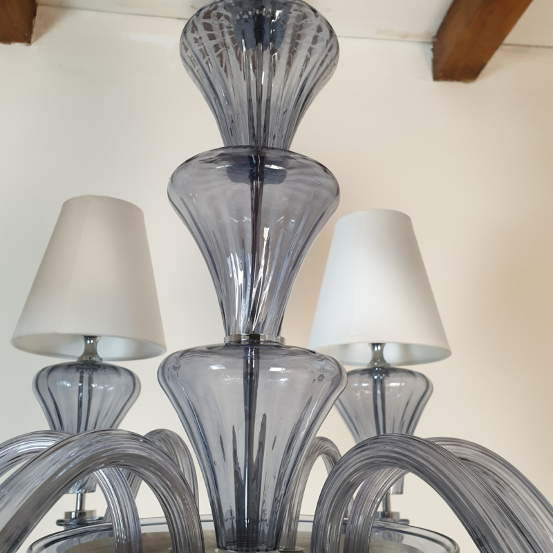 Gray Murano Glass Chandelier by Barovier Italy 1990. six lights. 9