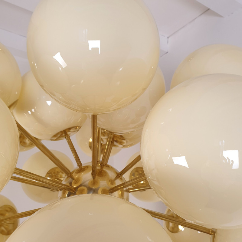 Large beige glass Sputnik chandelier, Italy