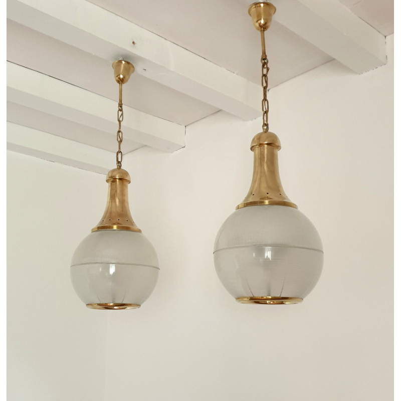 Pair of pendant lights by Dominioni